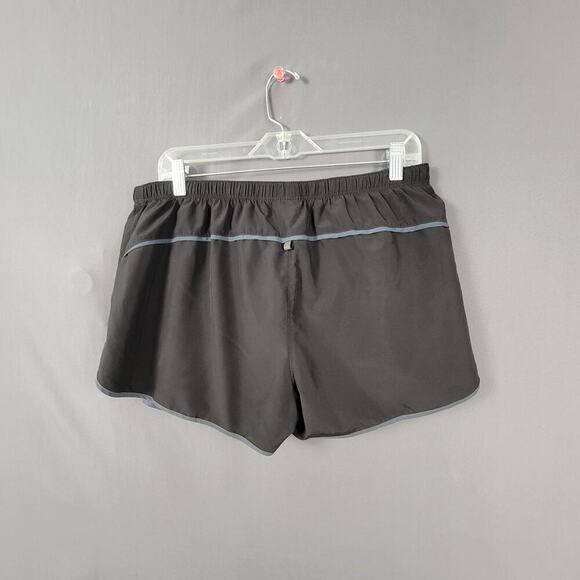 New Balance Shorts L Reflective Trim Built-In Liner Athletic - Picture 2 of 8